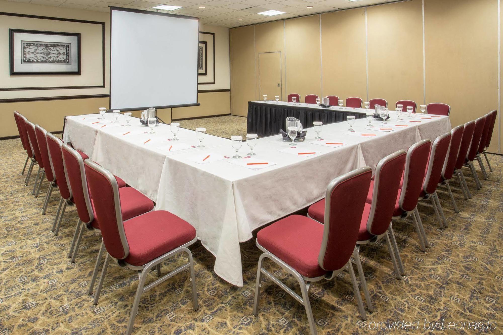 Crowne Plaza Suites Houston - Near Sugar Land Zewnętrze zdjęcie
