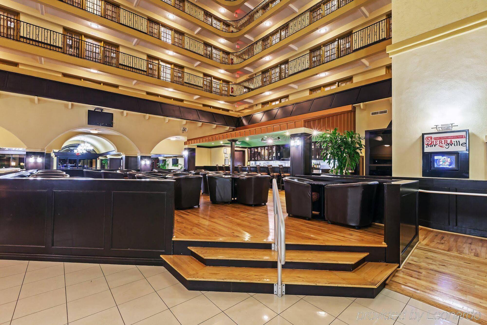 Crowne Plaza Suites Houston - Near Sugar Land Zewnętrze zdjęcie